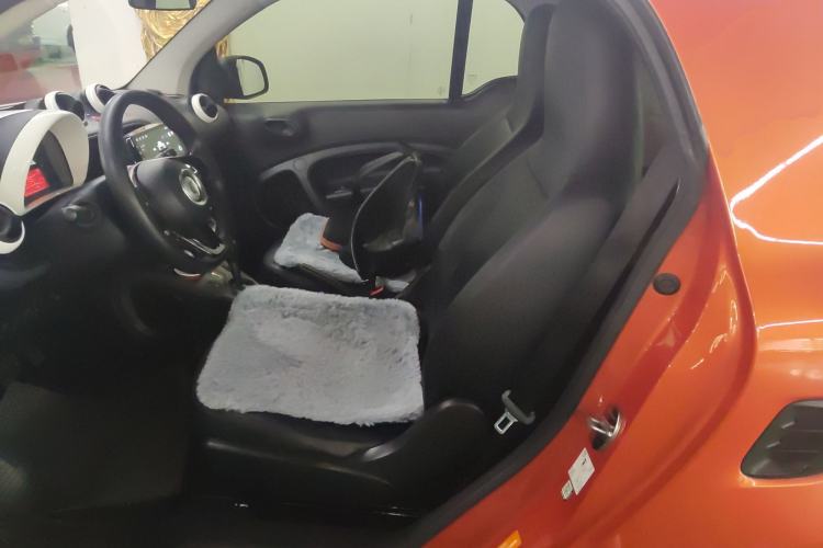 Used  fortwo 2015 1.0L 52 kW hardtop Dynamic version