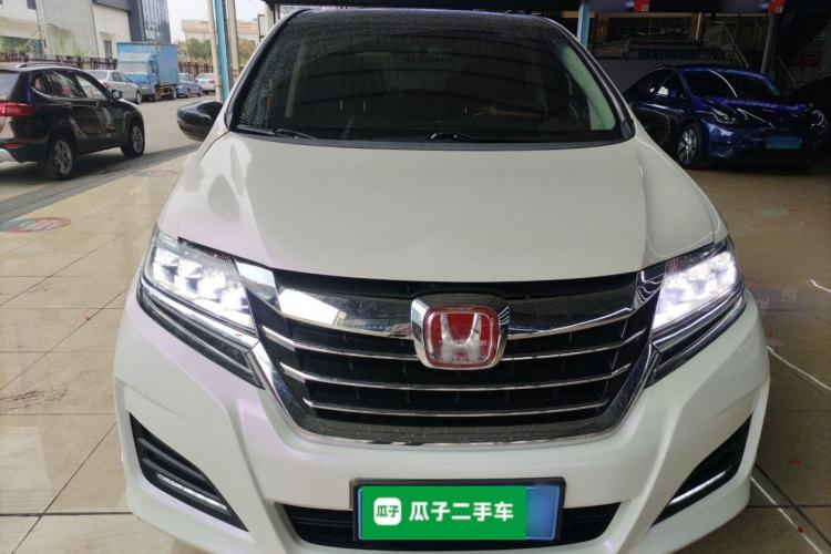 Used Honda Elysion 2016 2.4L Luxury Edition
