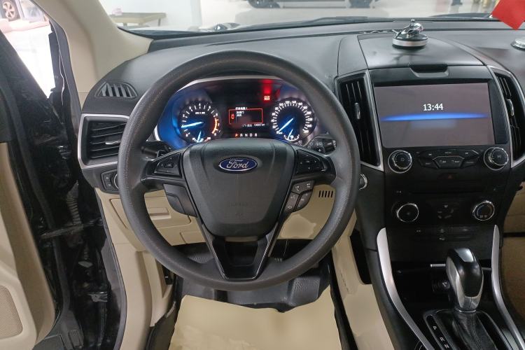 Used Ford Edge 2016 EcoBoost 245 Two-Wheel-Drive Titanium 5-Seater