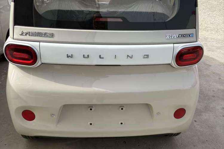 Used Wuling Hongguang MINIEV 2024 3rd Generation 215km Youth Edition
