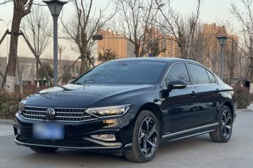 Used Volkswagen Magotan 2024 2 Million Units Zhongxiang Version 330TSI DSG Luxury Edition