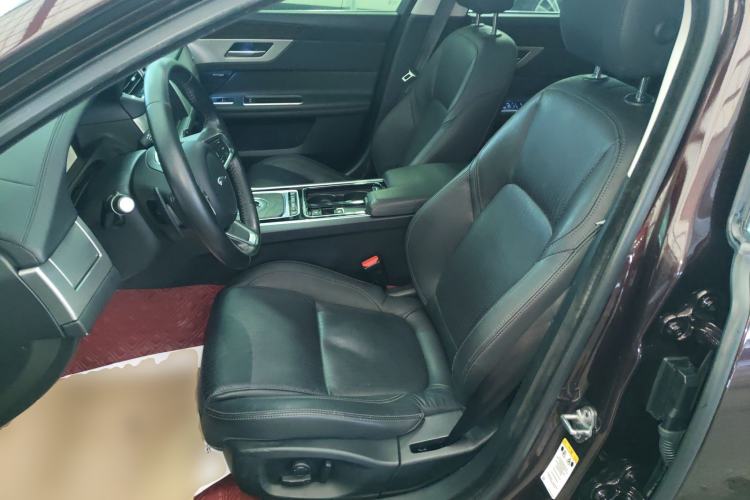 Used Jaguar XFL 2020 XFL 2.0T P250 Two-Wheel-Drive Luxury Edition