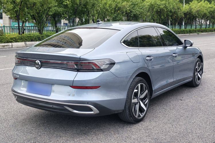 Used Volkswagen Lamando 2022 Lavida L 280TSI DSG Cool & Spicy Edition
