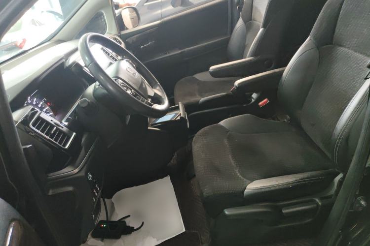 Used Honda Elysion 2016 2.4L Classic Edition
