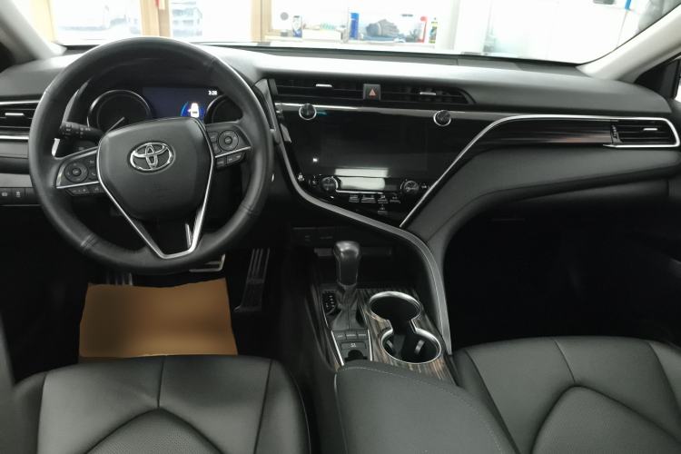 Used Toyota Camry 2019 Revised Version 2.5G Luxury Edition