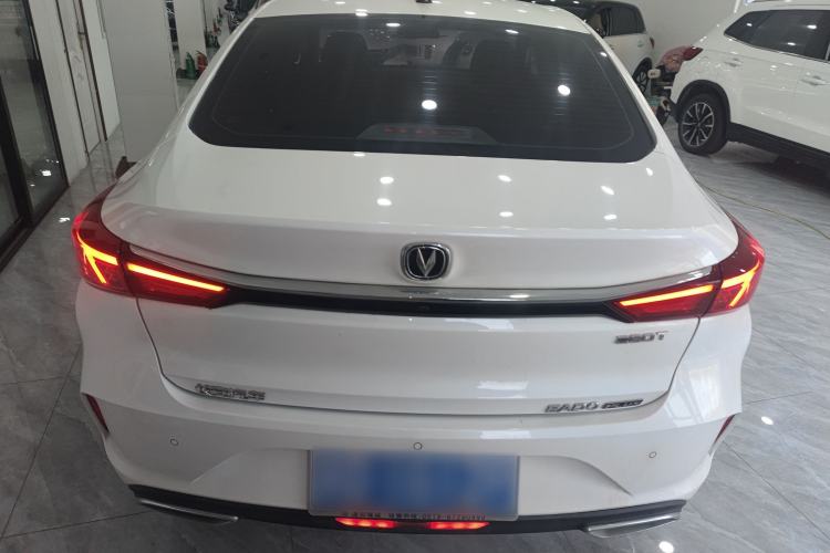 Used Changan Eado 2021 PLUS Blue Whale NE 1.4T GDI DCT Prestige Model
