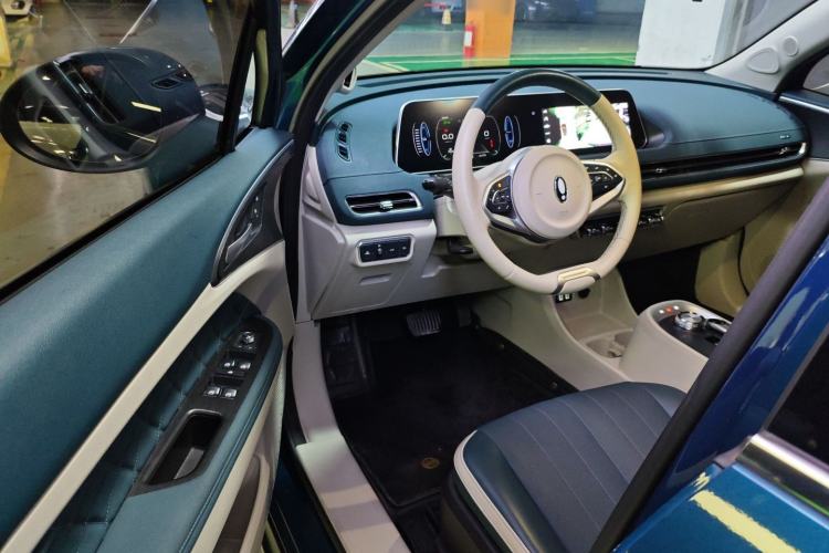 Used ORA Good Cat 2022 400km Standard Range Premium Version Lithium Iron Phosphate
