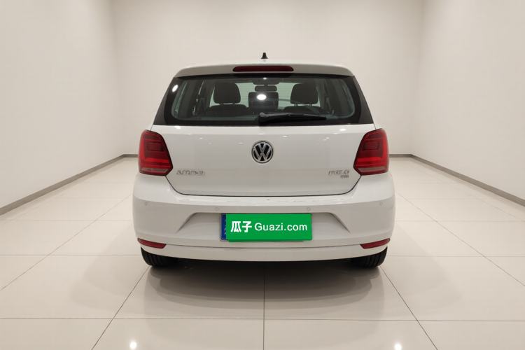 Used Volkswagen Polo 2016 1.6L Automatic Comfort Model
