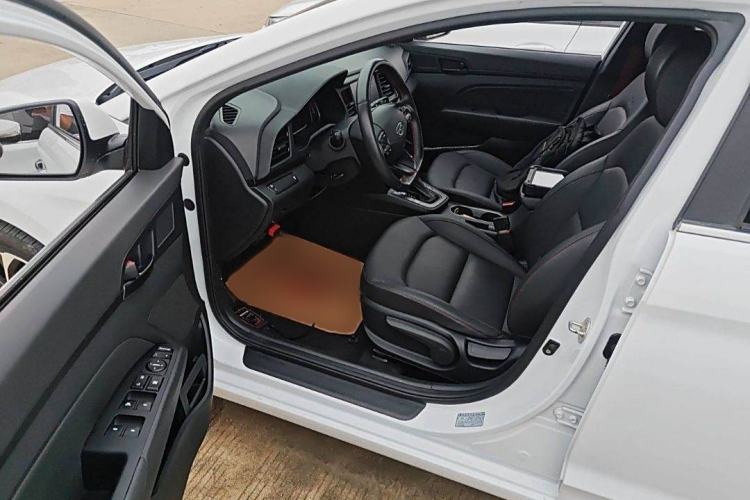 Used Hyundai Elantra 2020 1.4T Dual-Clutch Xuan Dong · Dynamic Version
