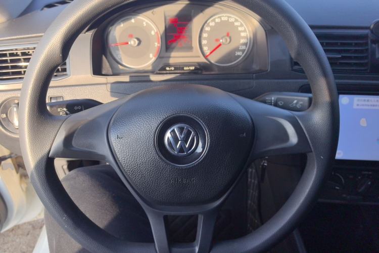 Used Volkswagen Santana 2016 1.4L Manual Fashion Edition