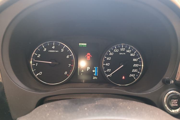 Used Mitsubishi Outlander (Import) 2014 2.4L 4x4 Deluxe Value Edition 7 Seats