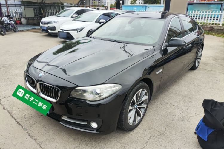 Used BMW 5 Series 2017 525Li Leading Model
