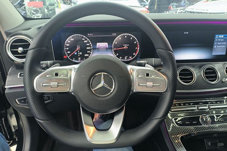 Used Mercedes-Benz E-Class 2016 E 300 L Sporty and Stylish Model
