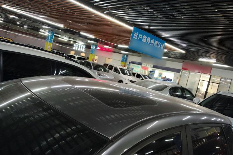 Used Nissan Tiida 2016 1.6L CVT Cool Dynamic Edition
