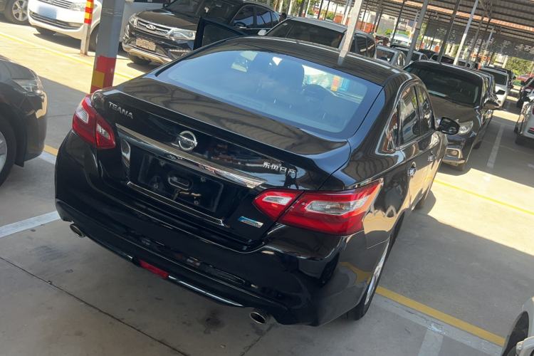 Used Nissan Teana 2016 2.0L XE Fashion Edition
