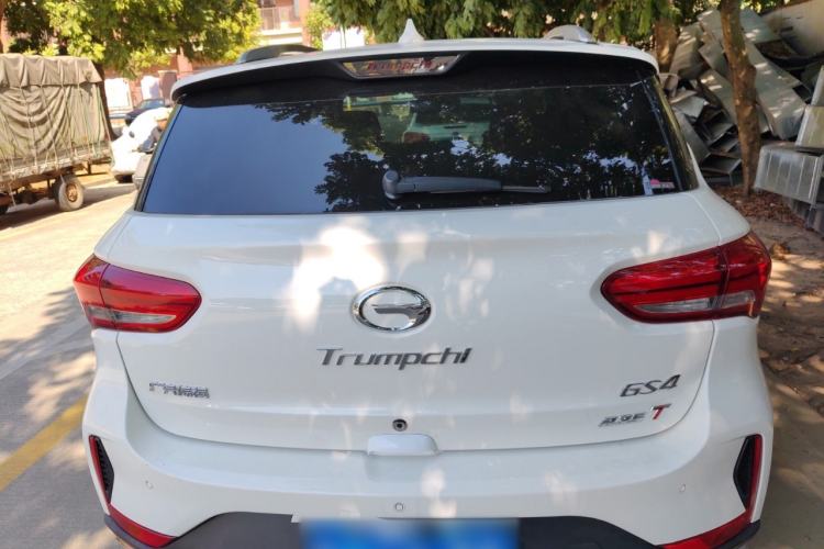 Used GAC Trumpchi GS4 2018 235T Automatic Two-Wheel Drive Luxury Smart Connectivity Millionth Anniversary Edition
