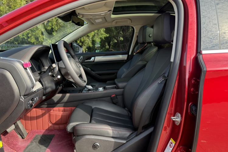 Used BYD Tang New Energy 2018 DM 2.0T All-Wheel Drive Smart Connect Genesis Edition 7 Seats China V Emission Standard