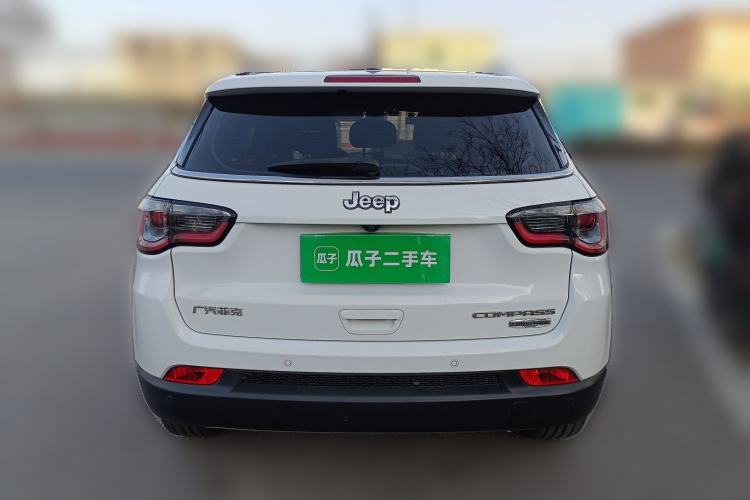 Used  Compass 2017 200T Automatic Family Edition