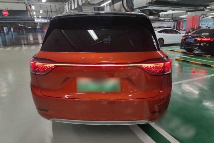 Used Hima AITO M9 2024 Range-Extended Ultra Version 42 kWh 6-Seater Model
