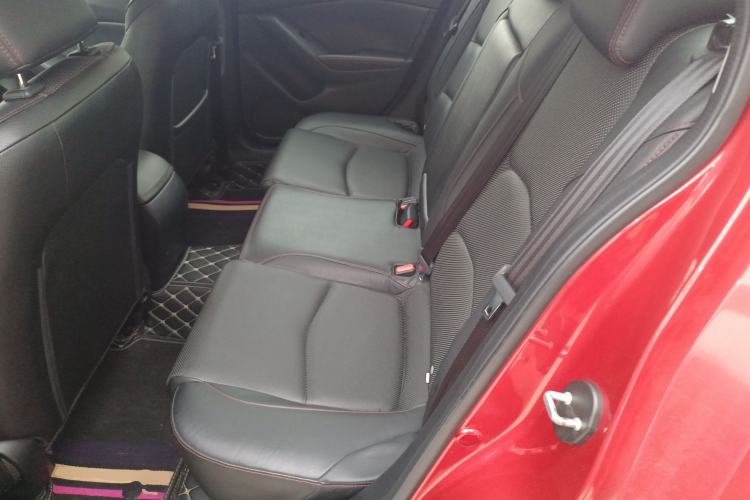 Used Mazda Mazda 3 Axela 2014 Sedan 1.5L Automatic Prestige Model
