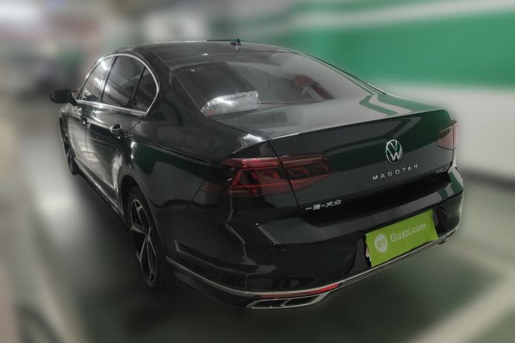 Used Volkswagen Magotan 2024 2 Million Units Zhongxiang Version 330TSI DSG Luxury Edition
