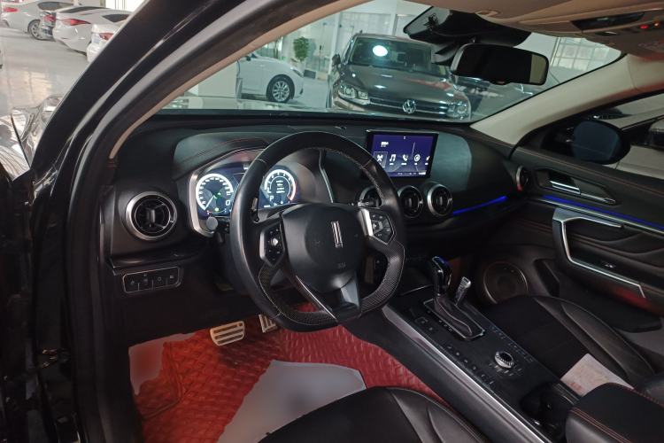 Used Wey VV5 2019 Upgraded Model 2.0T Two-Wheel Drive Flagship Version China V Standard