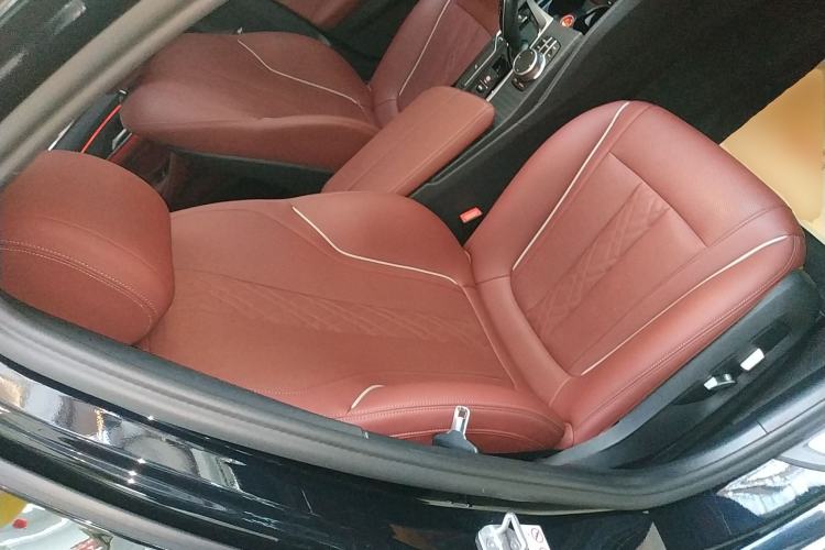 Used BMW 5 Series 2023 530Li Leading Model M Sport Package
