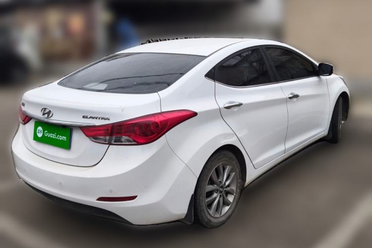 Used Hyundai Elantra (5th Generation / Langdong) 2015 1.6L Manual Leading Model
