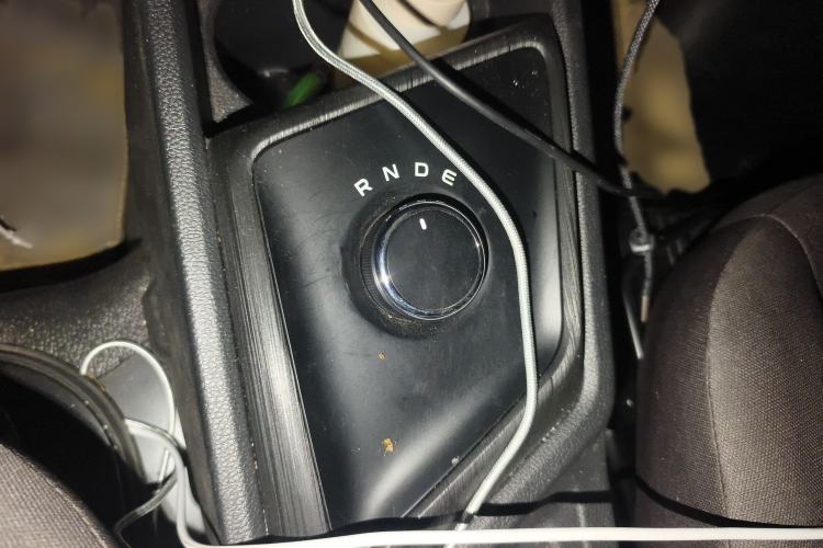 Used Chana Ruixing EM80 2025 Cargo Version Standard 2-Seater 300 km Side-Hinged Doors
