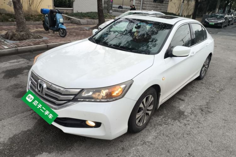 Used Honda Accord 2015 2.0L LX Comfort Edition