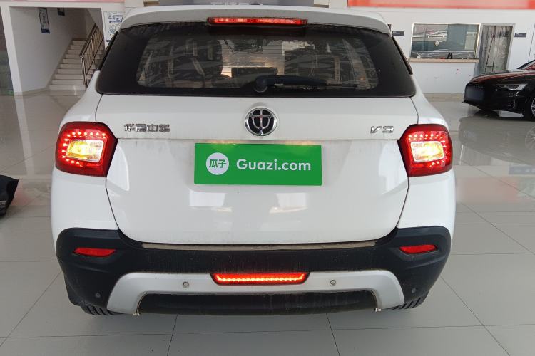 Used Brilliance V3 2015 1.5L Manual Elite Model
