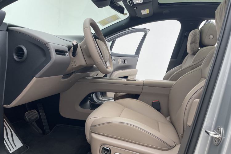 Used Li Auto Li Auto i6 
