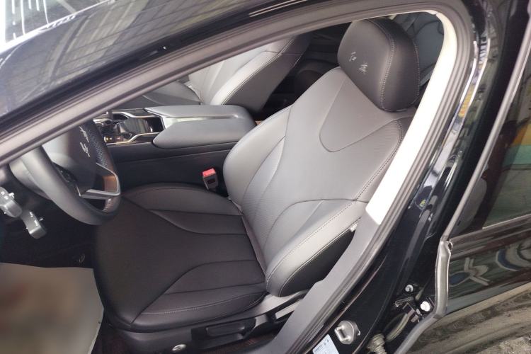 Used Hongqi E-QM5 2023 620km PLUS