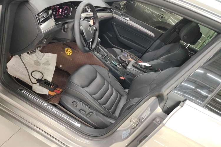 Used Volkswagen FAW-Volkswagen CC 2020 330TSI Glamour Edition China VI Standard
