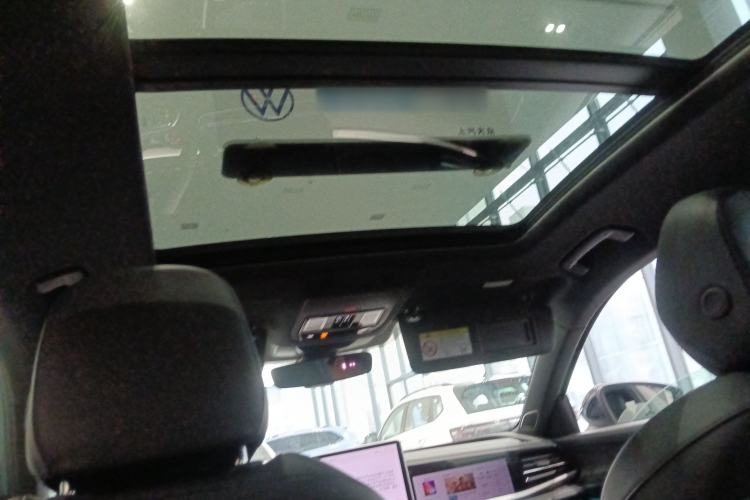 Used Volkswagen Passat 2025 Pro 380TSI Starry Dragon Luxury Edition
