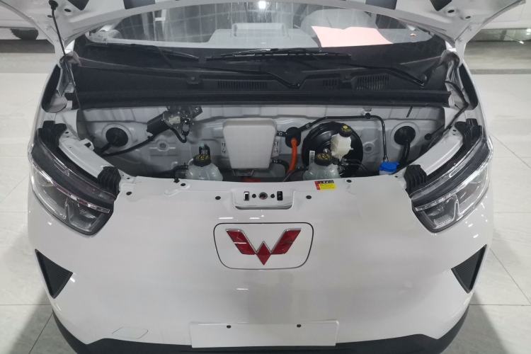 Used Wuling Yangguang 
