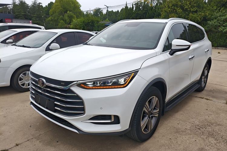 Used BYD Tang 2018 2.0T Automatic SmartConnect Luxury 7-Seater China V Emission Standard
