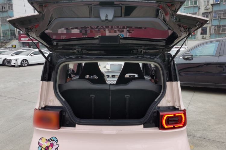 Used Wuling Hongguang MINIEV 2021 Macaron Fashion Model Lithium Iron Phosphate
