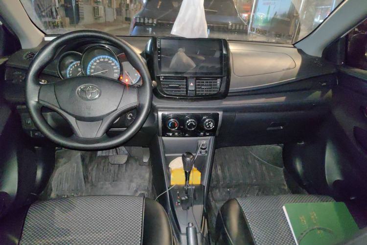 Used Toyota YARiS L 2016 Revised 1.5E CVT Charming Edition