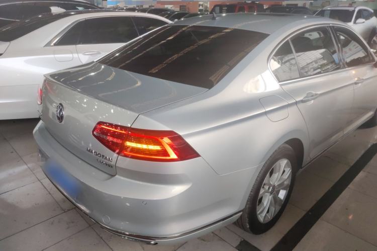 Used Volkswagen Magotan 2019 330TSI DSG Luxury Version China VI Standard
