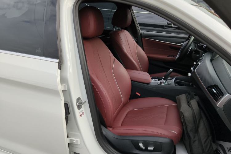 Used BMW 5 Series 2022 Restyled 530Li Leading Edition M Sport Package
