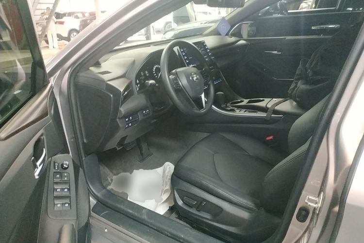 Used Toyota Avalon 2019 2.5L Ambition Version China VI Standard

