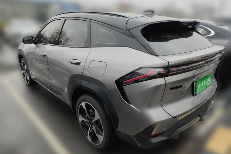 Used  L7 2023 1.5T 115 km Starship