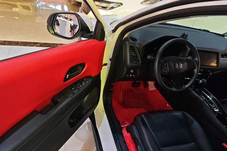 Used Honda Vezel 2020 220 TURBO CVT Elite Edition
