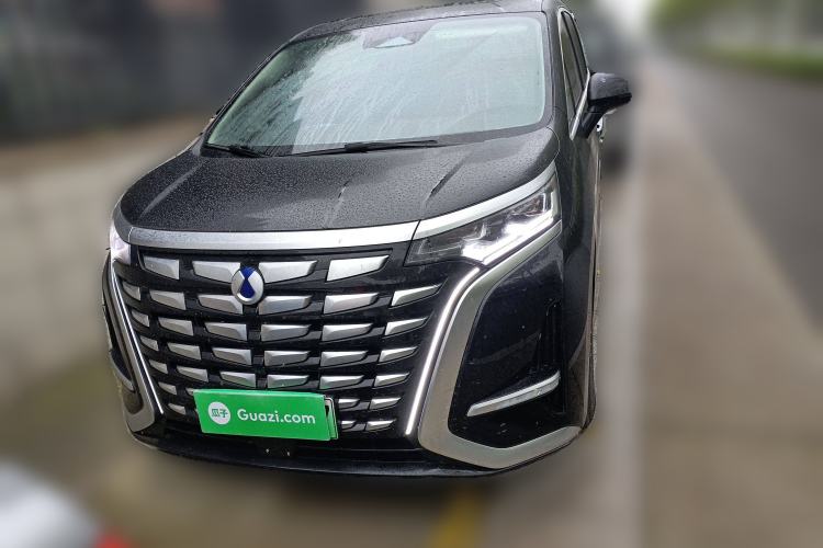 Used Denza D9 2024 DM-i 980 Four-Wheel Drive Prestige Model
