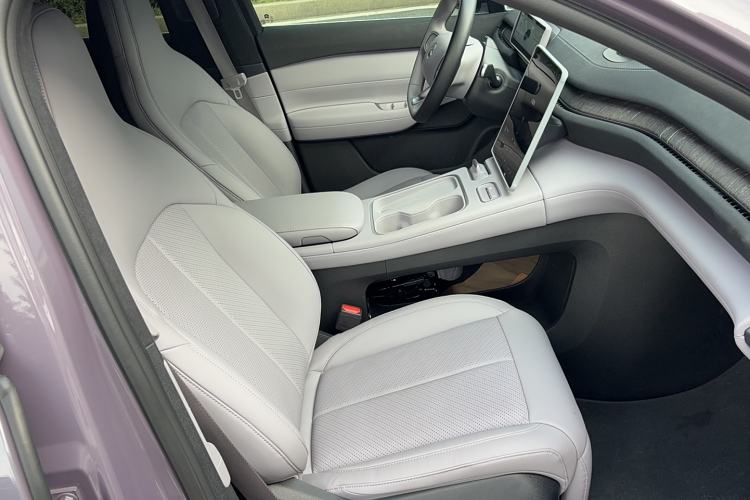 Used Nio EC6 2024 75 kWh
