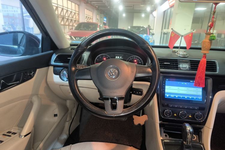 Used Volkswagen Passat 2014 1.8TSI DSG Prestige Edition
