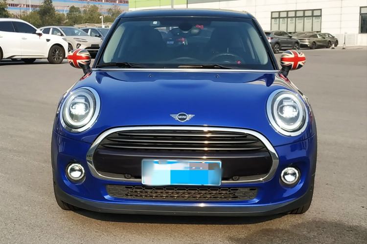 Used  MINI 2019 1.5T COOPER Classic Edition Five-Door Version

