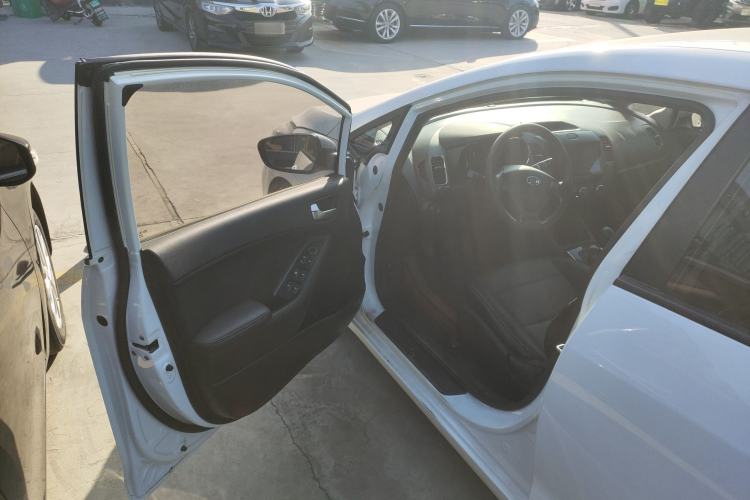 Used Kia K3 2016 1.6L Manual GL
