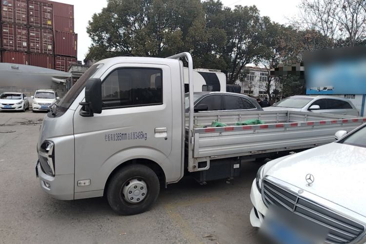 Used Wuling Dragon Truck 2023 2.0L Comfort Version
